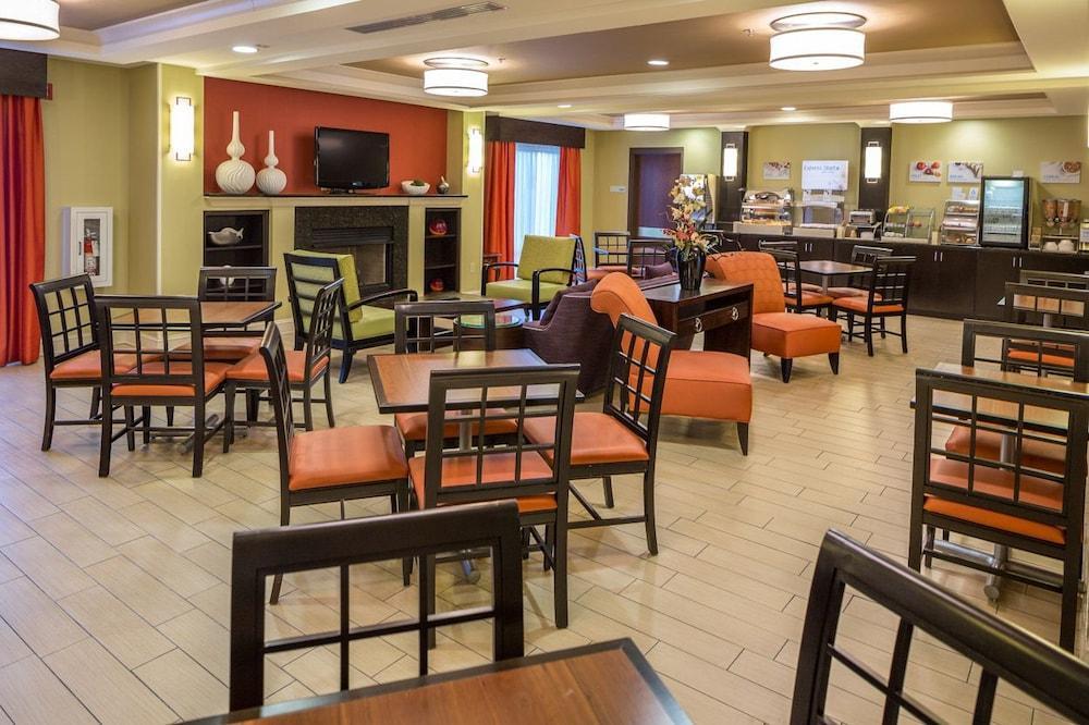 Holiday Inn Express & Suites I-26 & Us 29 At Westgate Mall By Ihg Spartanburg Dış mekan fotoğraf