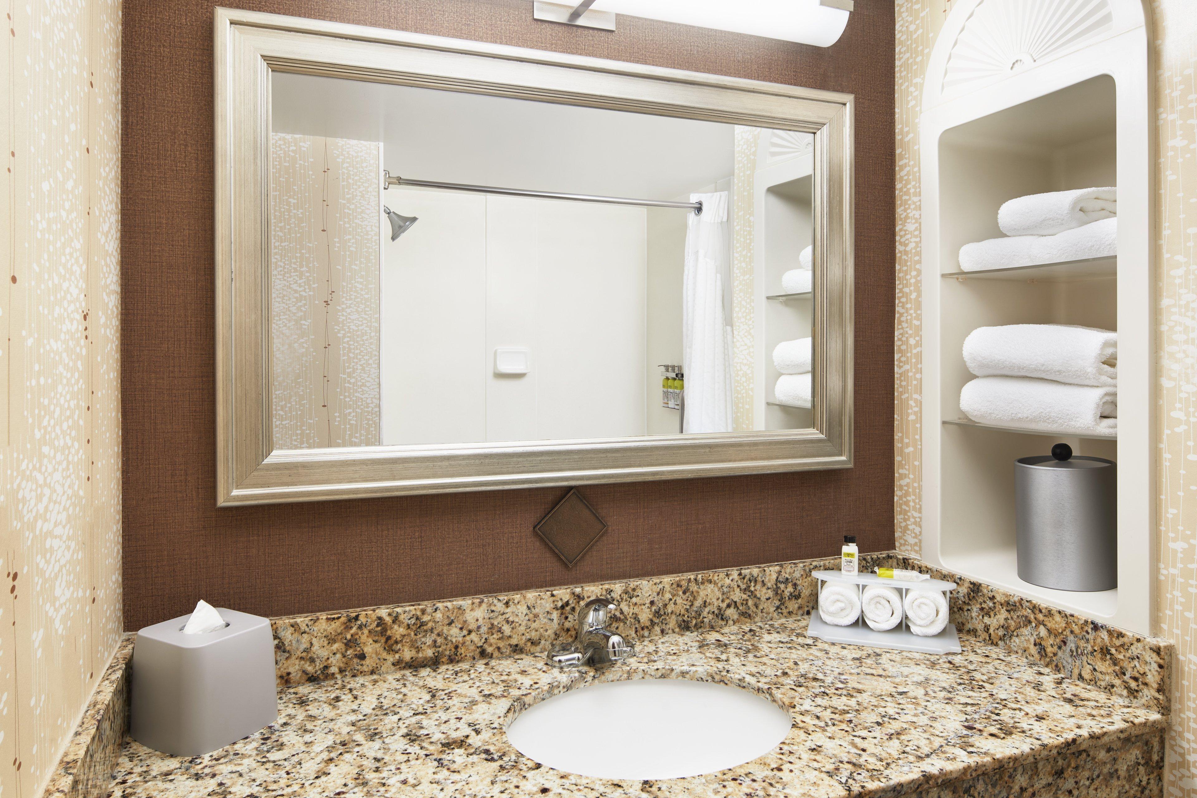 Holiday Inn Express & Suites I-26 & Us 29 At Westgate Mall By Ihg Spartanburg Dış mekan fotoğraf