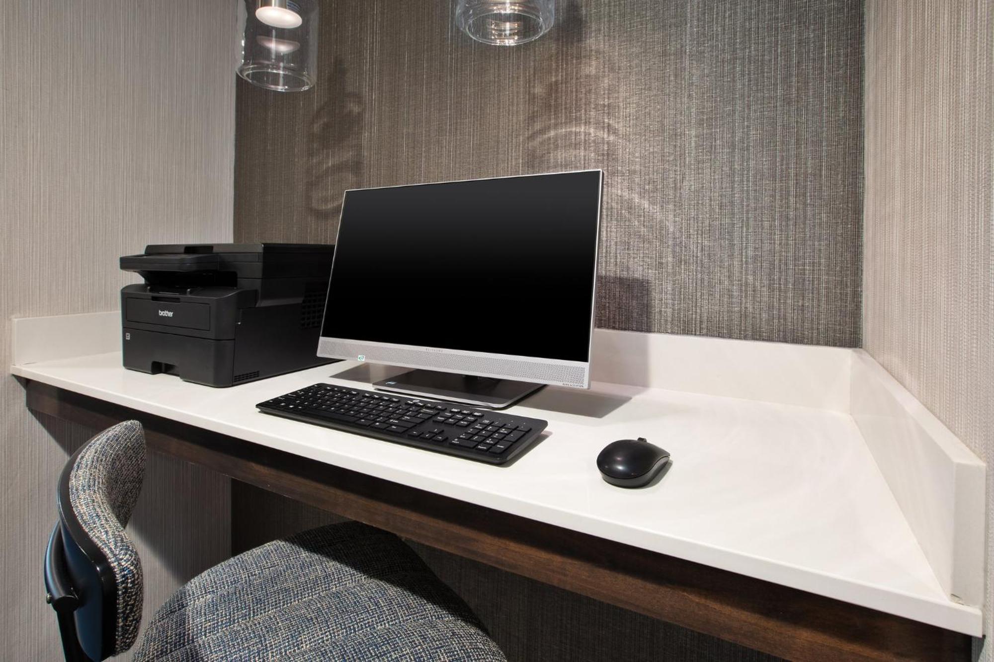 Holiday Inn Express & Suites I-26 & Us 29 At Westgate Mall By Ihg Spartanburg Dış mekan fotoğraf