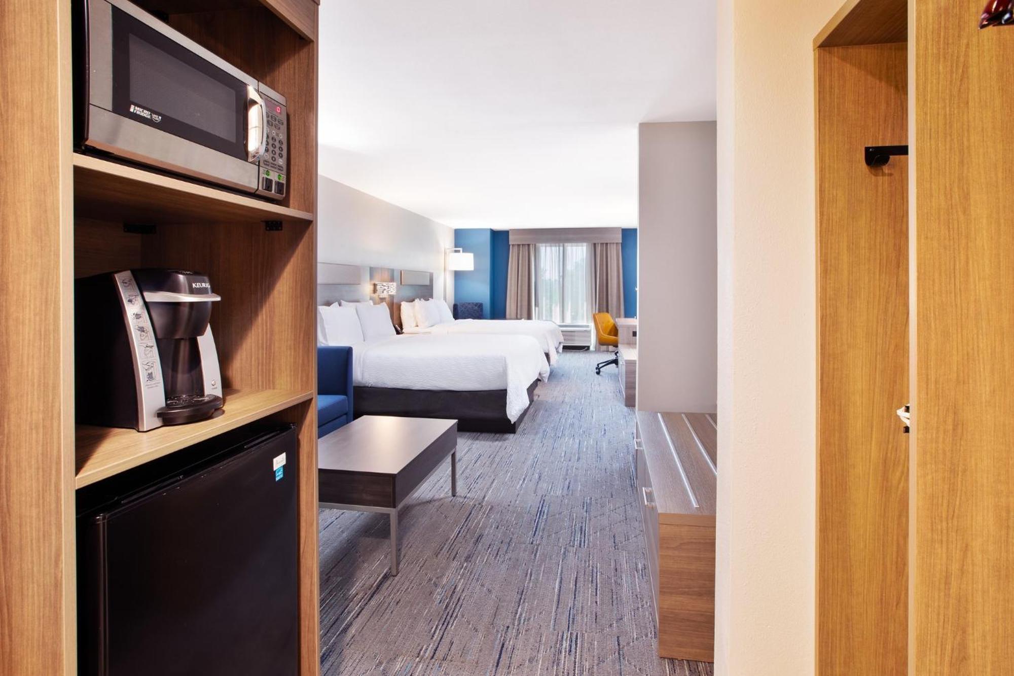 Holiday Inn Express & Suites I-26 & Us 29 At Westgate Mall By Ihg Spartanburg Dış mekan fotoğraf