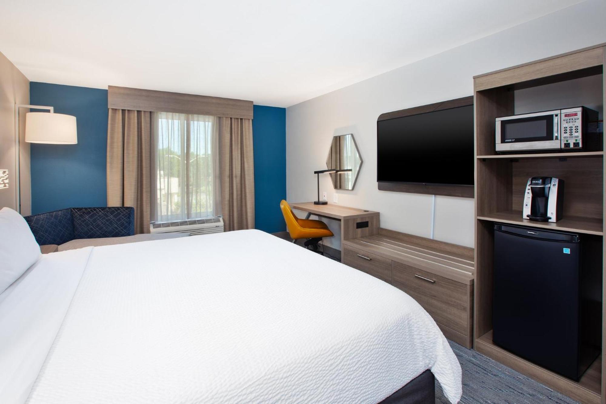 Holiday Inn Express & Suites I-26 & Us 29 At Westgate Mall By Ihg Spartanburg Dış mekan fotoğraf