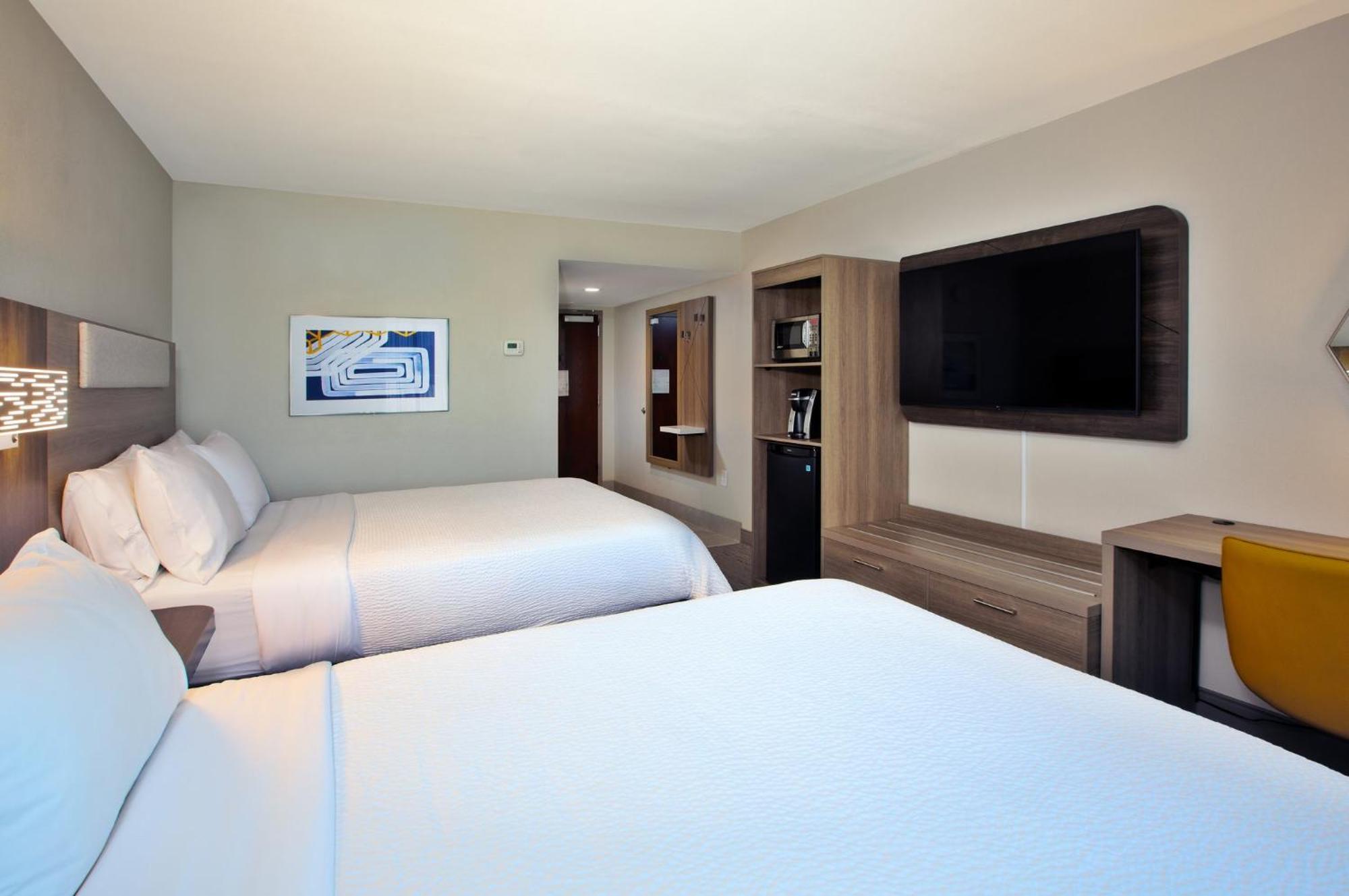 Holiday Inn Express & Suites I-26 & Us 29 At Westgate Mall By Ihg Spartanburg Dış mekan fotoğraf