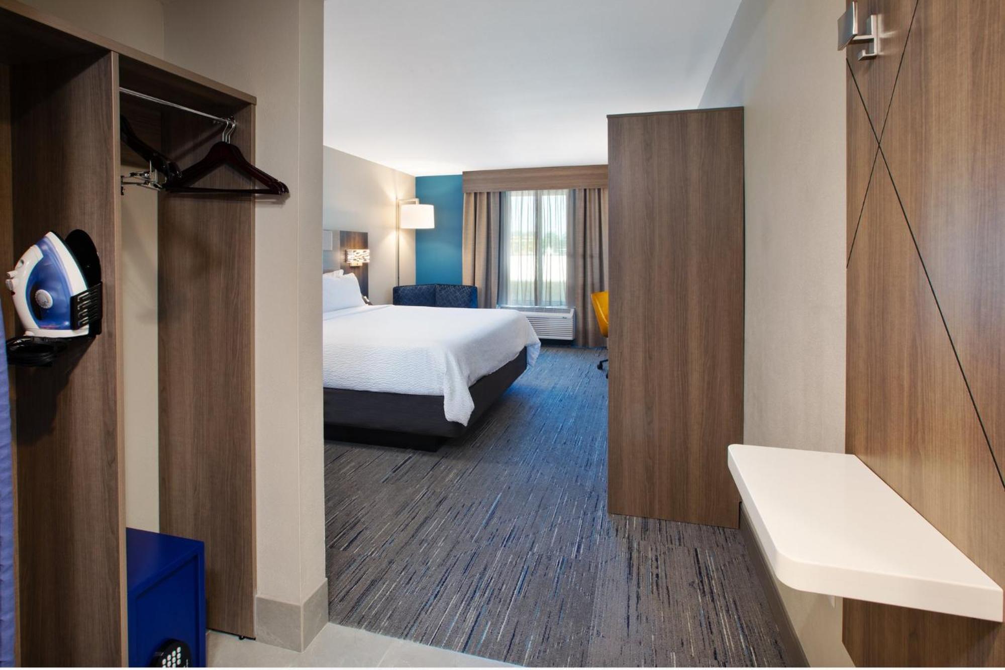 Holiday Inn Express & Suites I-26 & Us 29 At Westgate Mall By Ihg Spartanburg Dış mekan fotoğraf